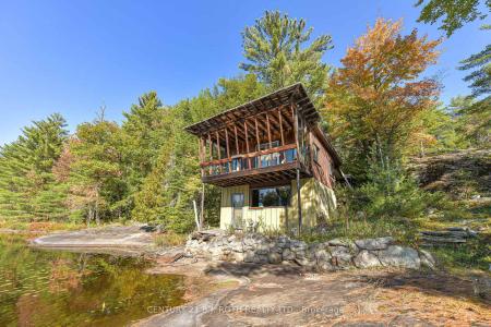 1112 SAM COOK ROAD, Gravenhurst, אונטריו P1P 1R3, קנדה 