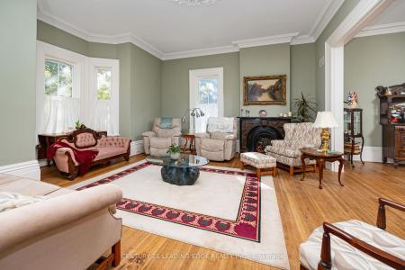 172 MAIN STREET N, Markham, Онтарио L3P 1Y3, Канада