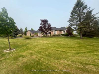 2 DEER RIDGE ROAD, Uxbridge, Ontario L0C 1A0, Canada