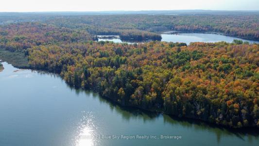 1061 SOUTH SHORE ROAD, East Ferris, Ontario P0H 1B0, CANADÁ