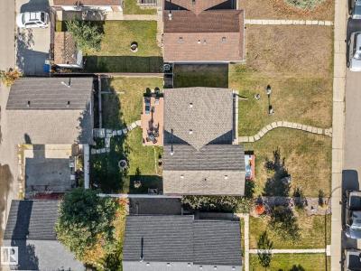 10 BROOKSIDE CRESCENT, Spruce Grove, Alberta T7X 1B7, Canada