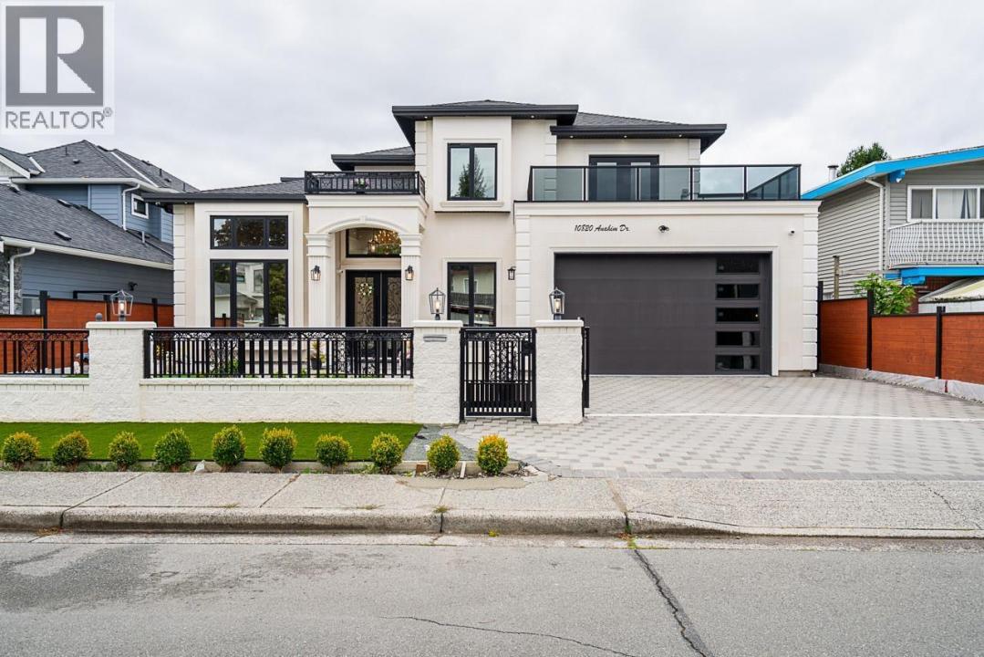 10820 ANAHIM DRIVE, Richmond, Британская Колумбия V7A 3C5, Канада