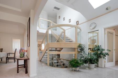 6333 BUTLER STREET, Vancouver, British Columbia V5S 3K6, Canada