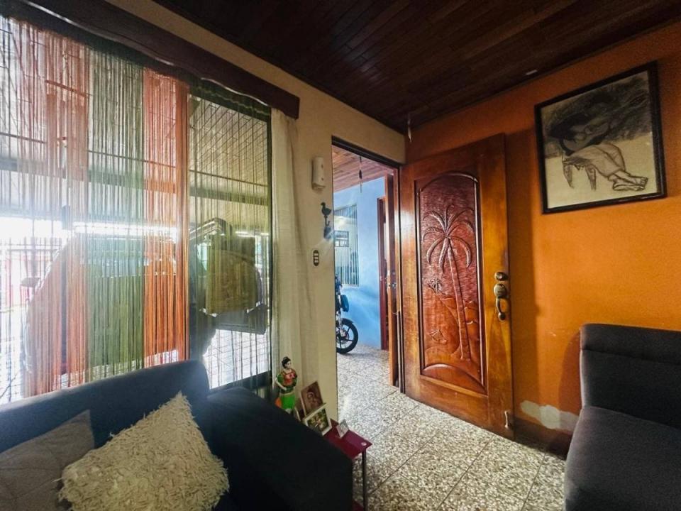 Avenida 2 , Espíritu Santo Esparza, Puntarenas 60205, Costa Rica