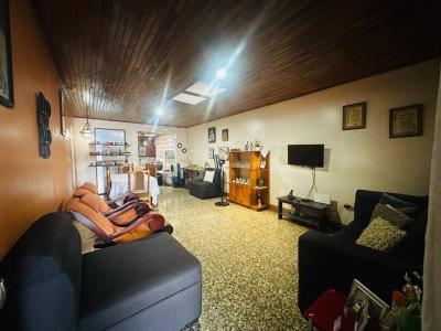 Avenida 2 , Espíritu Santo Esparza, Puntarenas 60205, Costa Rica