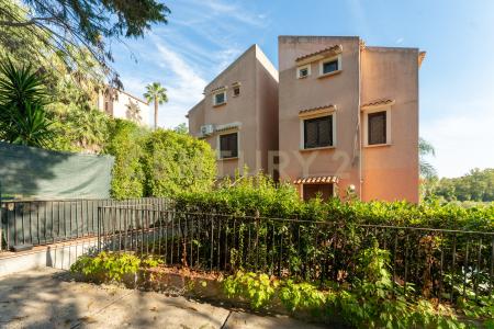 BAIA ARCILE, Augusta, Sicilia 96011, Italie