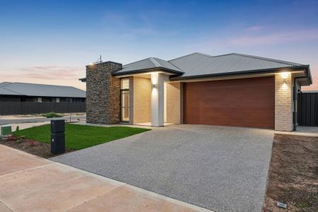 18 Sunflower Boulevard, Virginia, SA 5120, Australia