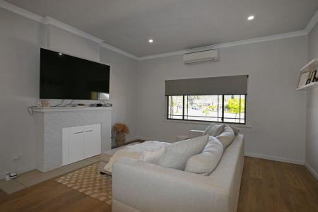 457 Cummins Street, Broken Hill, NSW 2880, Australia