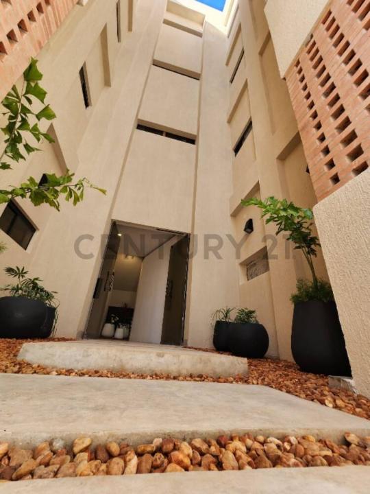 Anibal Lovera casi Oceania 125, Villa Elisa, Central 00001, Paraguay