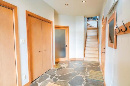 200  Rue du Marais, Saint-Ferréol-les-Neiges, 魁北克省 G0A 3R0, 加拿大