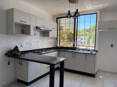 Av. Fiestas de Mayo 18 Int. 8-C,, Manzanillo, Colima 28869, Mexique