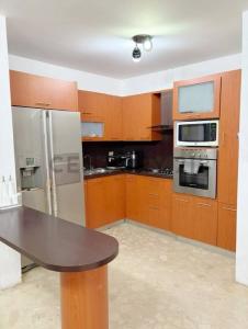 villa maracaibo circunvalacion 2 cerca de galerias mall villa maracaibo, Maracaibo, Zulia 4002, Venezuela