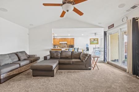 2179 W Della Avenue, Porterville, California 93257, HOA KỲ