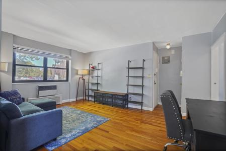 84-18 155th Avenue 1R, Howard Beach, New York 11414