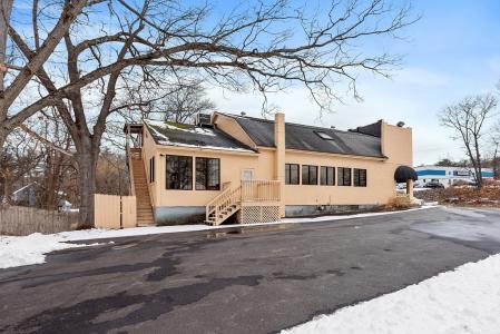 1123 South St, Fitchburg, Massachusetts 01420, USA