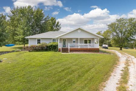 553 Lake Viking Terrace, Gallatin, Missouri 64640