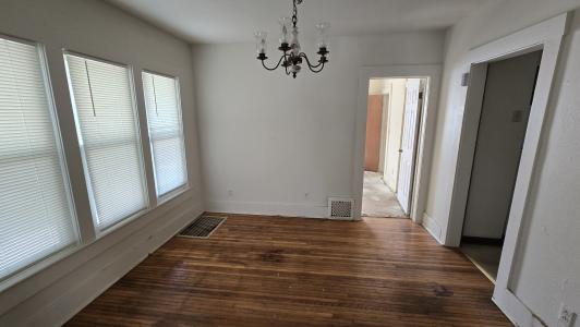 332 High Street, Cameron, 密苏里州 64429, 美国