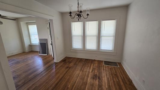 332 High Street, Cameron, 密苏里州 64429, 美国