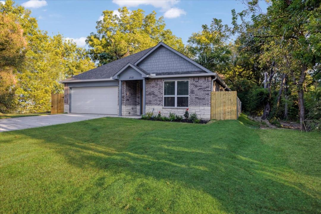 215 E. Nelson, Denison, Техас 75021, Соединенные Штаты