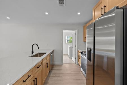 1556 W 31st St., Riviera Beach, 플로리다 33404, 미국