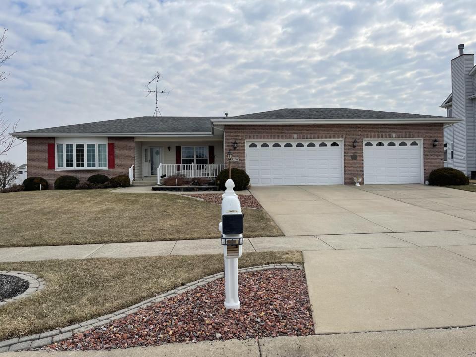 10791 Millard Drive, St. John, Indiana 46373