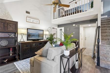 516 Thorncliff Dr 201, Newport News, Virginia 23608, Estados Unidos