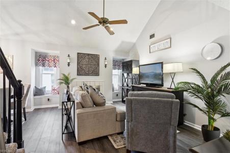 516 Thorncliff Dr 201, Newport News, Virginia 23608, Estados Unidos