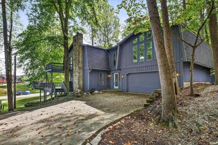8002 N Lakeview Drive, Unionville, Indiana 47468, USA