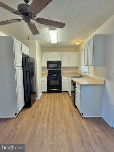 11516 Woodland View Drive, Fredericksburg, 弗吉尼亚州 22407, 美国