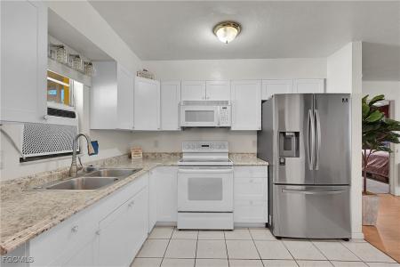 27101 Pine Avenue, Bonita Springs, 佛羅里達州 34135, 美國