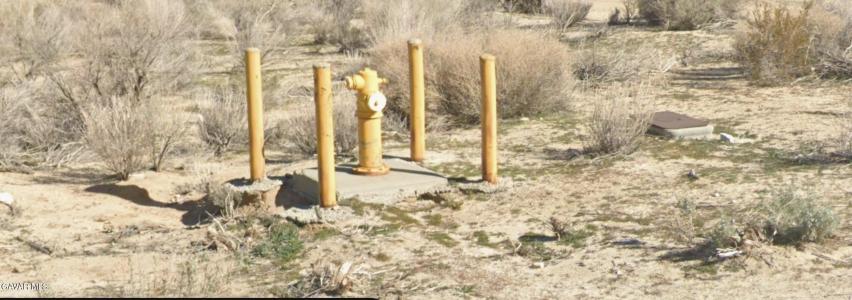 E W 11 APN 3037-026-031, Pearblossom, California 93553