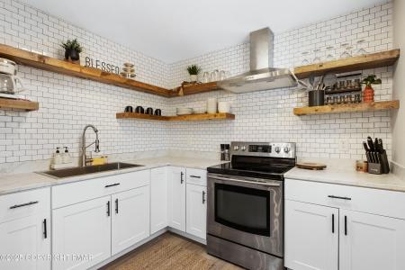 8948 Deerfield Road, Tobyhanna, 宾夕法尼亚州 18466, 美国