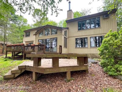 108 Blackfoot Trail, Pocono Pines, Pensilvania 18350, Estados Unidos
