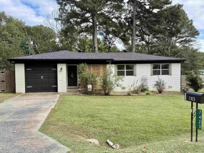 7423 Gibson Road, Jacksonville, Arkansas 72076, USA