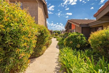 123 S Hollenbeck Avenue, Covina, California 91723, Stati Uniti