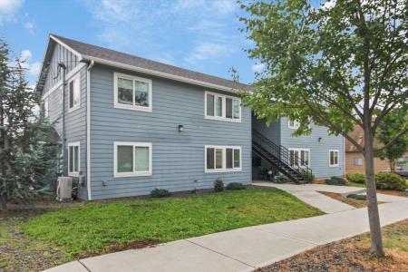 1608 E Hartson Ave, Spokane, Waszyngton 99202, USA