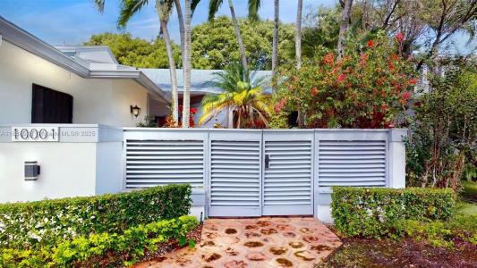 10001 NW 52nd Ter, Doral, Florida 33178