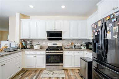 7877 Horizon St., Chino, Califórnia 91708, Estados Unidos