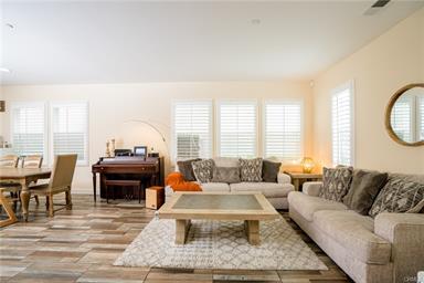 7877 Horizon St., Chino, Califórnia 91708, Estados Unidos