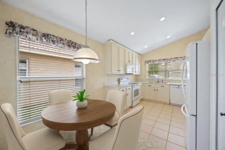 934 Torrey Pine Dr, Winter Springs, Florida 32708