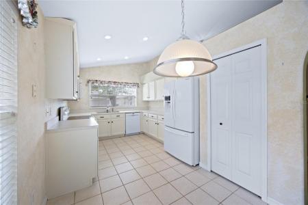 934 Torrey Pine Dr, Winter Springs, Florida 32708