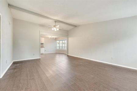 711 Valley Hill Road, Duncanville, Texas 75137, États-Unis