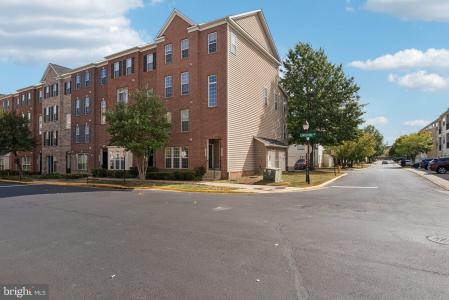 15227 Lancashire Drive, Woodbridge, Virgínia 22191, Estados Unidos