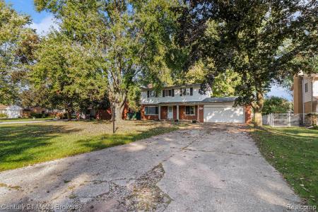 5391 Antoinette Dr , Grand Blanc, Michigan 48439, Estados Unidos