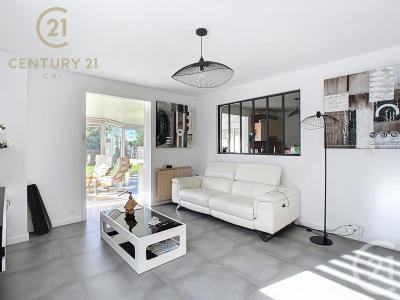 Suce Sur Erdre, Kraj Loary 44240, Francja