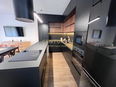 Periferia Tiranë, Tirana, Албания