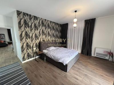 Periferia Tiranë, Tirana, Албания