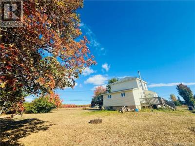 6 RUE ROUSSELLE, Saint-Wilfred-, New Brunswick E9G 2T6, Canada