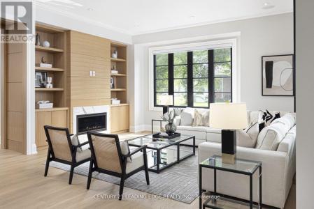 48 TANGMERE ROAD, Toronto (banbury-don Mills), Ontario M3B 2N3, CANADÁ