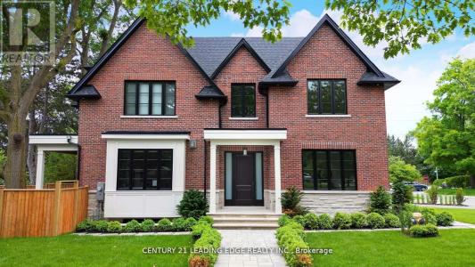 48 TANGMERE ROAD, Toronto (banbury-don Mills), Ontario M3B 2N3, CANADÁ
